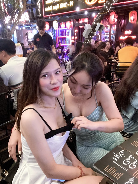 Truyện 18+: Sếp – Chị, Chị – Sếp